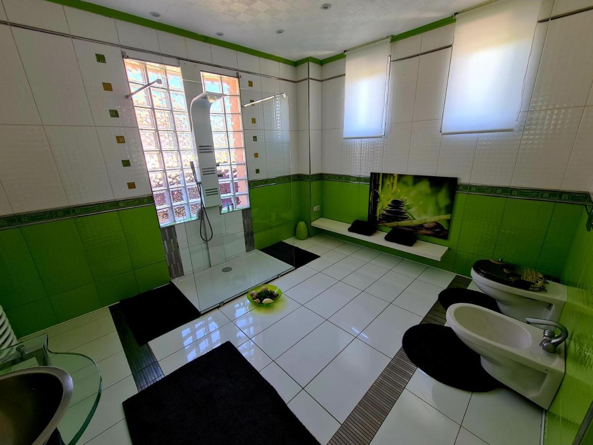 Airport Luxury Apartman 42 Vecsés Extérieur photo