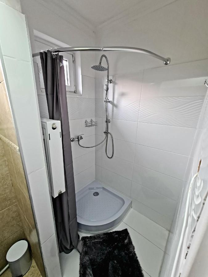 Airport Luxury Apartman 42 Vecsés Extérieur photo