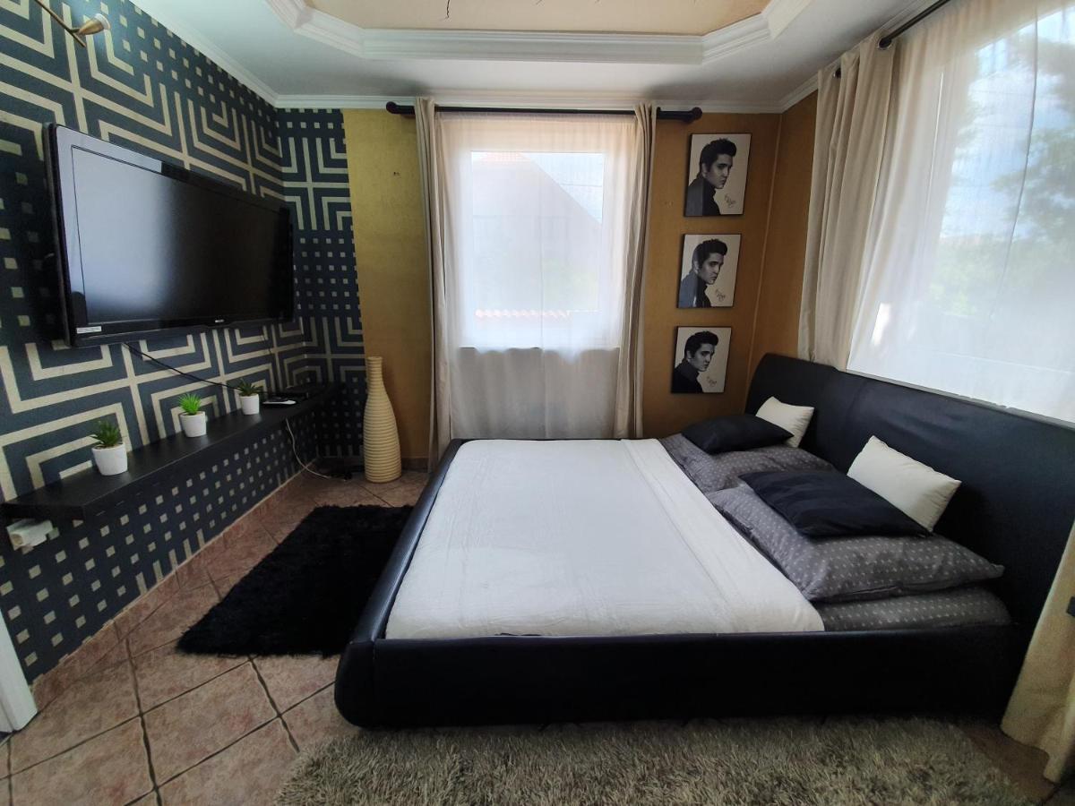 Airport Luxury Apartman 42 Vecsés Extérieur photo